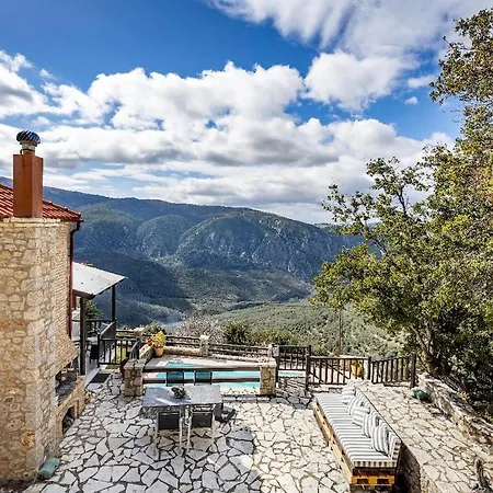 Διαμέρισμα Stone Retreat With Private Pool In Αράχωβα